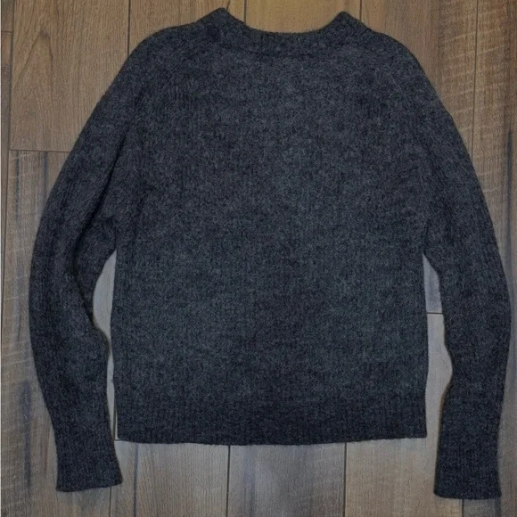 Everlane Women's Alpaca Sweater - Picture 3 of 5